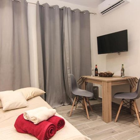 Contemporary Studios Old Port by Corfuescapes Corfu  Exterior foto
